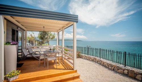 Lungomare Chalet for 2+1 Spectacular Seaview