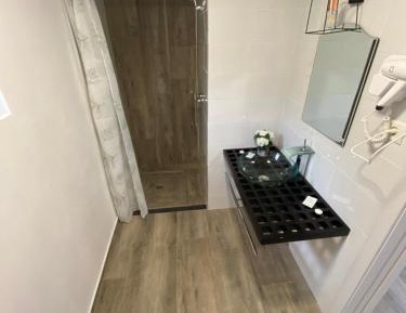 Superior King Suite