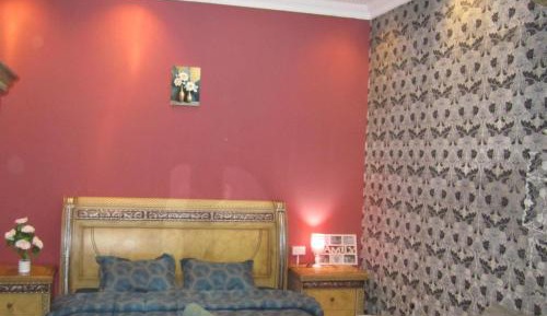 One-Bedroom Family Apartment