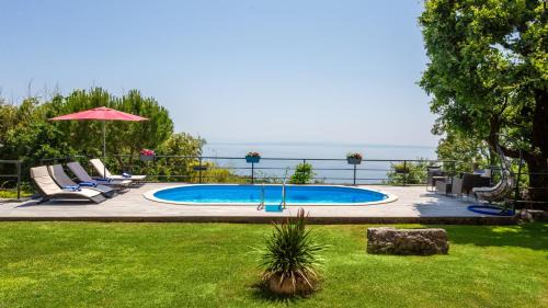 Apartment with View