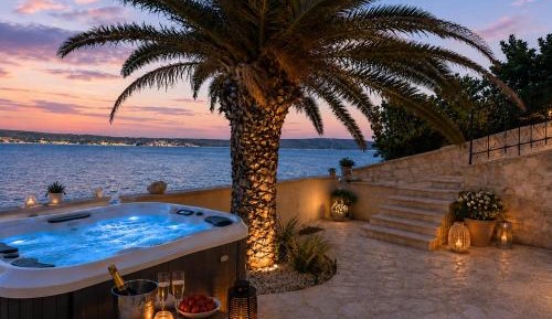 Villa - Beach Front