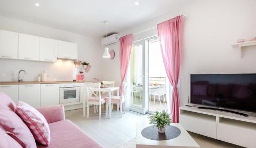 Two-Bedroom Apartment with Sea View