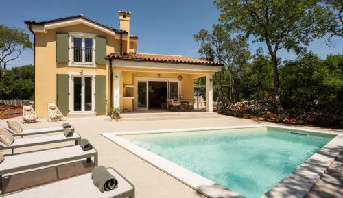 Two-Bedroom Villa