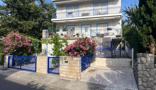 Two-Bedroom Apartment with Terrace and Sea View