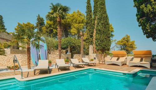 Deluxe Villa