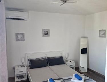 Two-Bedroom Apartment with Sea View