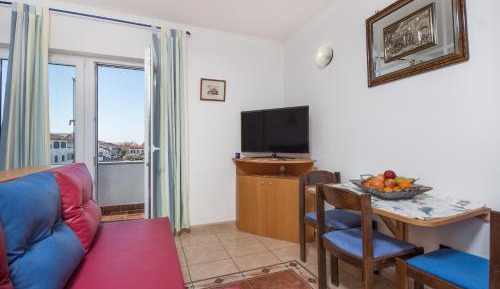 Studio with Balcony