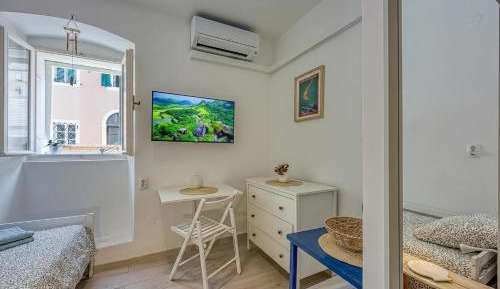 Single Room with Bathroom