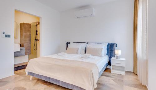 Superior Chalet