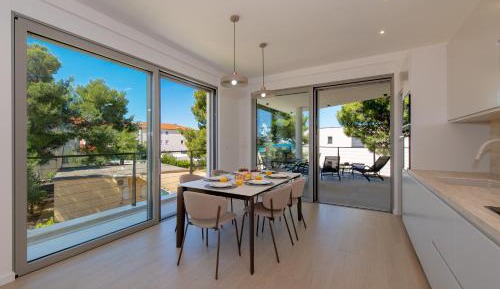 Two-Bedroom Apartment with Terrace and Sea View