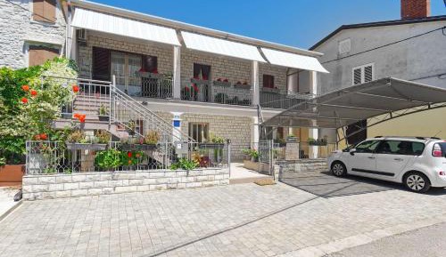 One Bedroom Apartment with Terrace