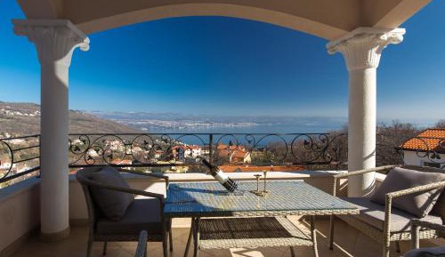 Five-Bedroom Villa