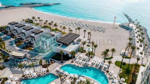 Two-Bedroom Apartment with Resort View