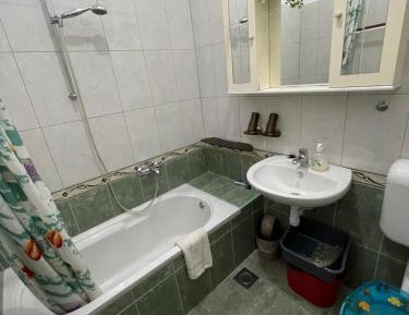 One-Bedroom Apartment with Balcony