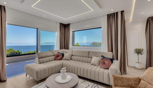 Penthouse Apartment