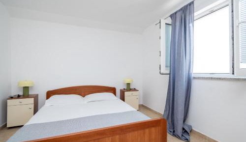 Two-Bedroom Apartment with Terrace and Sea View