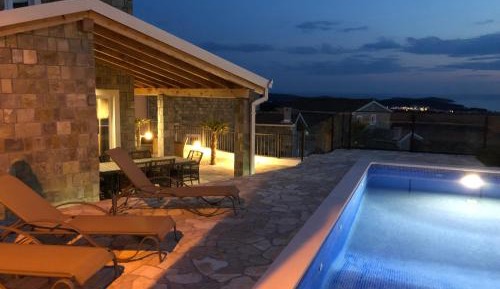 Villa with Sea View