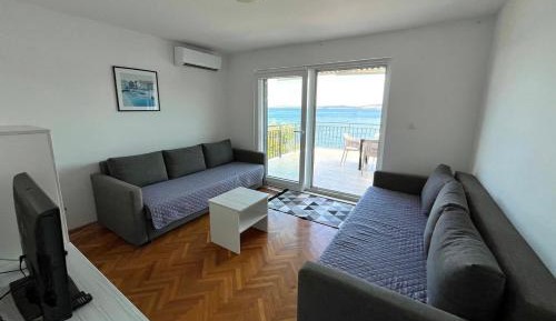 Two-Bedroom Apartment with Terrace and Sea View