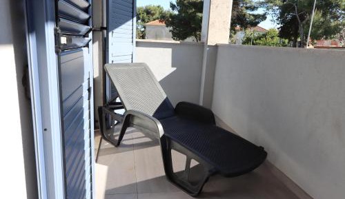 One-Bedroom Apartment with Terrace