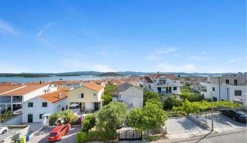 Five-Bedroom Holiday Home