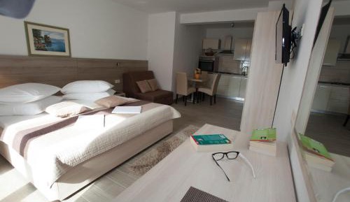 Studio Apartment with Sea View