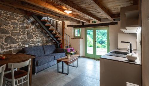 Deluxe One-Bedroom Apartment with Garden View