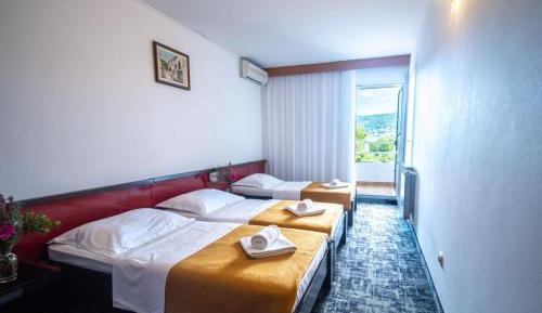 Triple Room Sea View