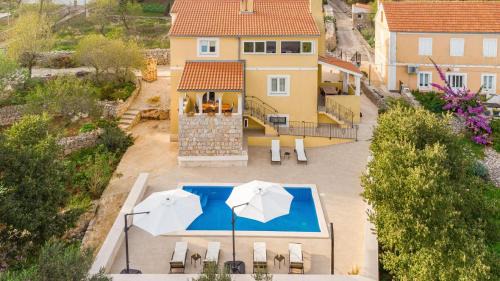 Two-Bedroom Apartment with Pool View