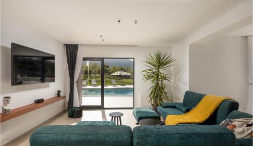Four-Bedroom Vacation Home