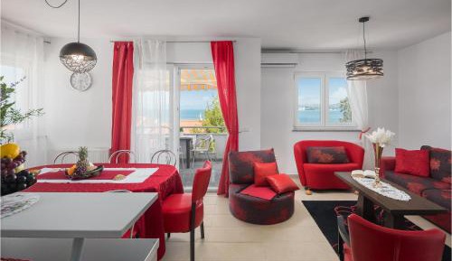 Five-Bedroom Holiday Home