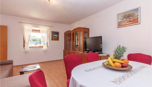 Three-Bedroom Vacation Home 