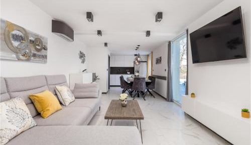 Four-Bedroom Vacation Home