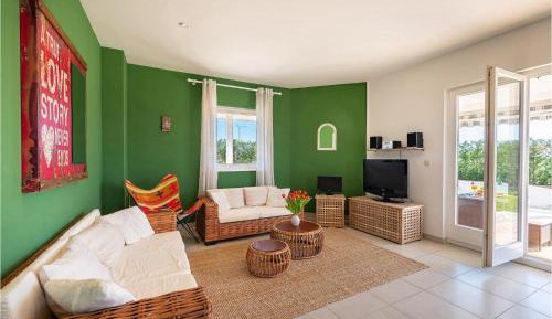 Four-Bedroom Vacation Home