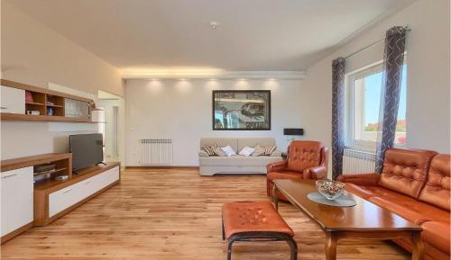 Three-Bedroom Vacation Home 
