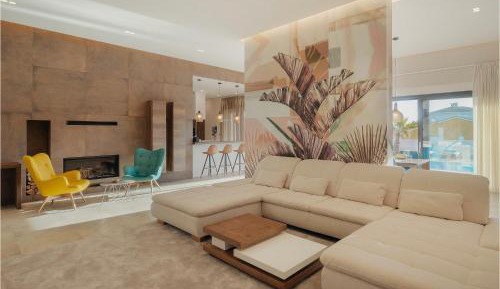 Four-Bedroom Vacation Home