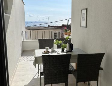 Apartment with Sea View