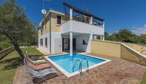 Villa with Sea View