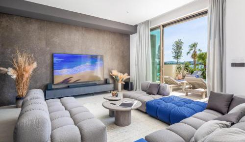 Four-Bedroom Holiday Home