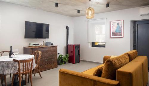 Two-Bedroom Holiday Home