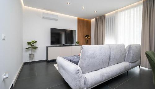 Four-Bedroom Holiday Home
