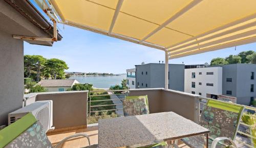 Apartment with Sea View