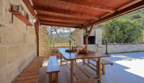 Three-Bedroom Vacation Home 