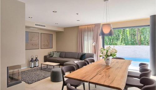Four-Bedroom Vacation Home