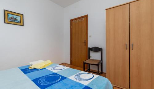 One-Bedroom Apartment with Balcony and Sea View