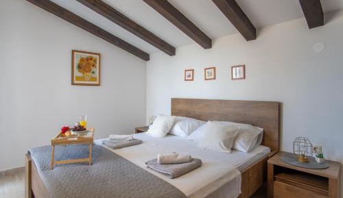 Five-Bedroom Holiday Home