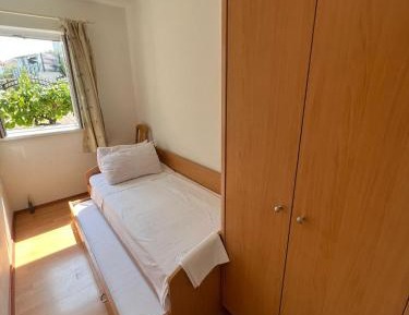 Apartment with Garden View