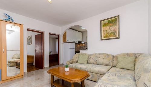 Three-Bedroom Vacation Home 
