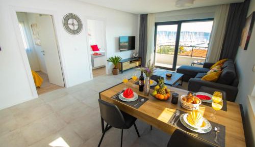 Apartment with Sea View