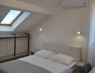 Double Room with Shared Bathroom