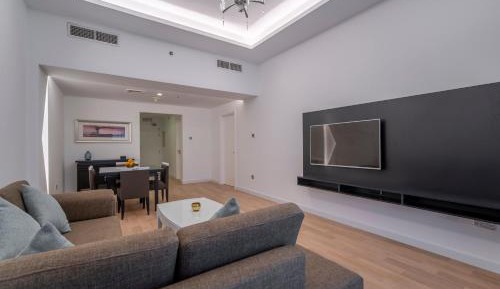 Premium One-Bedroom Apartment with Balcony 